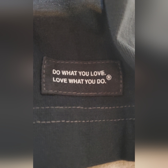 NWT Life Is Good Shirt Men's SEAS THE DAY Short Sleeve Crew Neck Tee -  Large - Picture 4 of 8